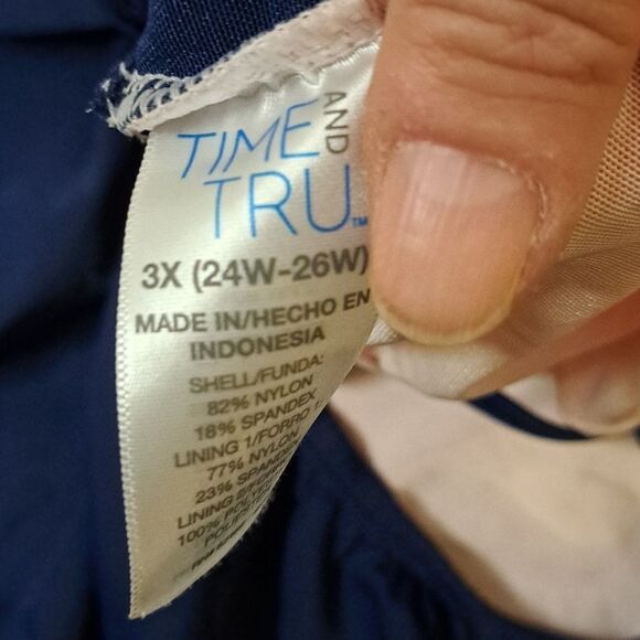 Time and Tru one piece bathing suit size 3X - Picture 3 of 3